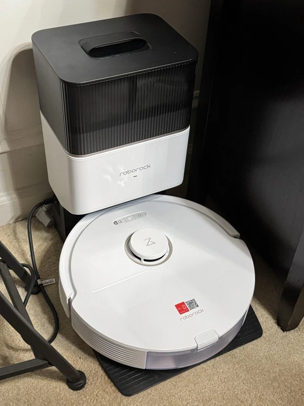 Roborock Q8 Max+ robot vacuum