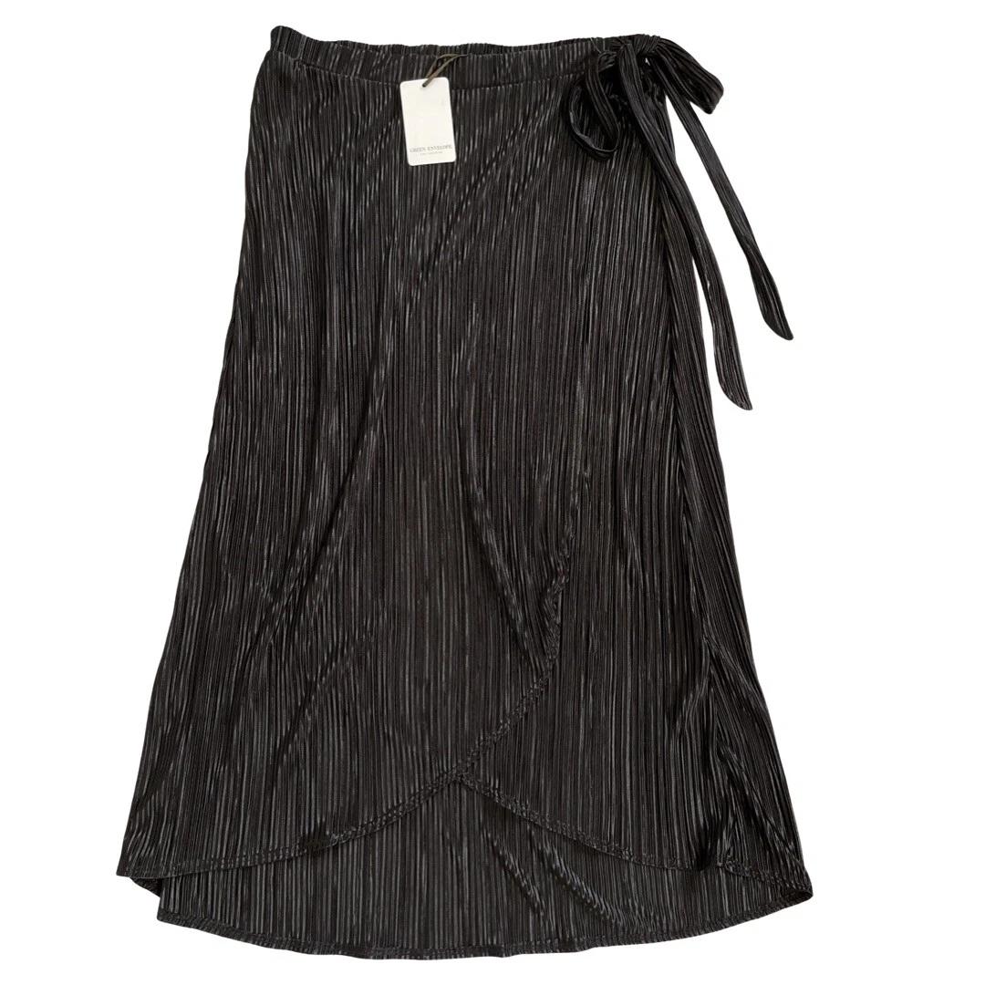 NEW GREEN ENVELOPE Woman s Mini Pleat Skirt Black sz Medium