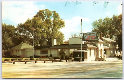 Postcard IL Dundee Illinois The Evergreens Restaurant Ratskeller Bar 1950s P8D