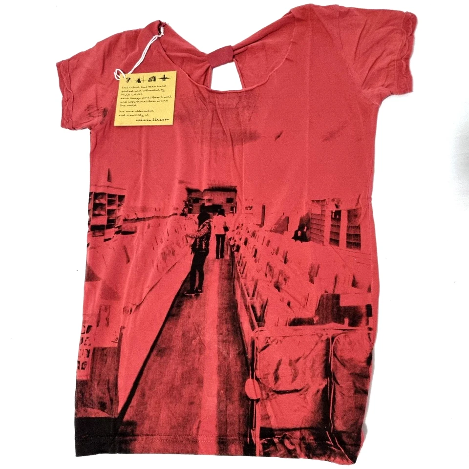 We Walk 2 Knot Top Red Retro Record Shop Hand Printed Art R$69 Women Size L