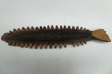 OLD PACIFIC ISLAND OCEANIC CARVED SAWTOOTH STAFF ART BOARD CARVING AMULET