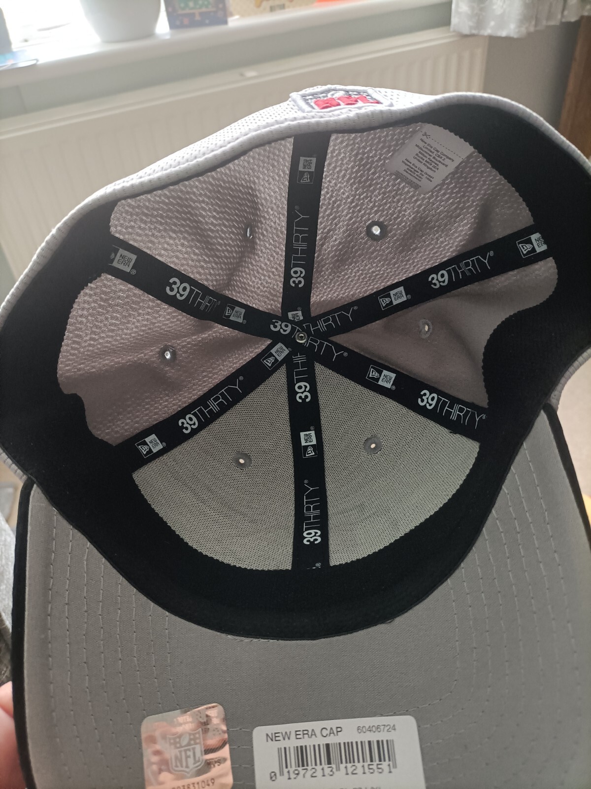 Picture 5 of 6