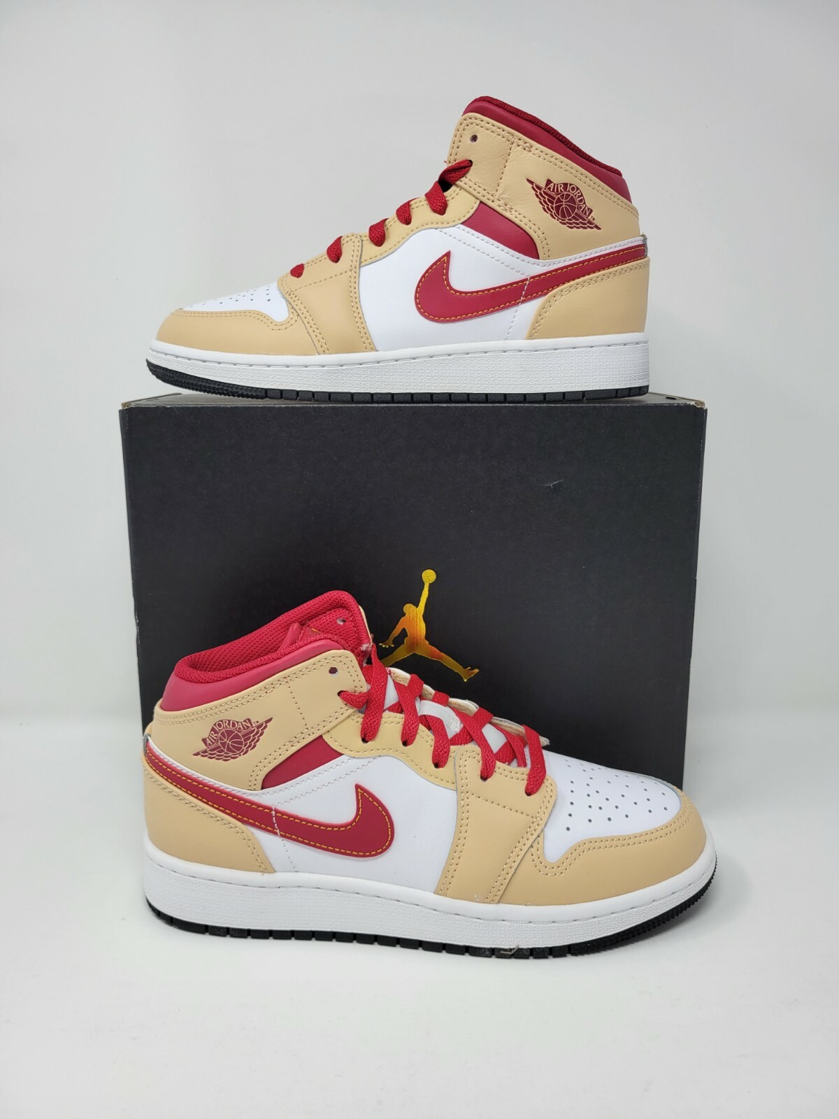 Nike Air Jordan 1 Mid Beige Red White 