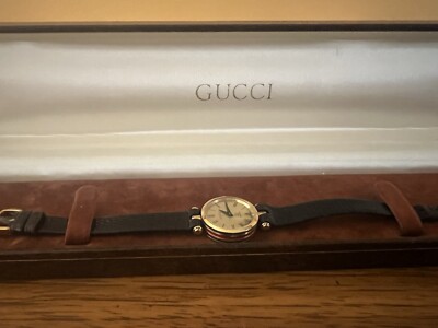 Gucci Shelly Line 30mm Gold Vintage Quartz Watch Swiss With