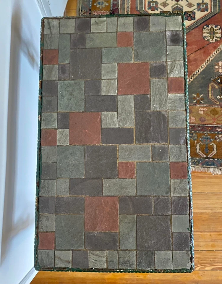 Mesa de ferro forjado francesa do século XIX com tampo de ardósia - Imagem 4 de 4