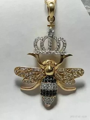 2.10Ct Round Cut Moissanite Queen Honey Bee Charm Pendant 14K Yellow Gold Plated