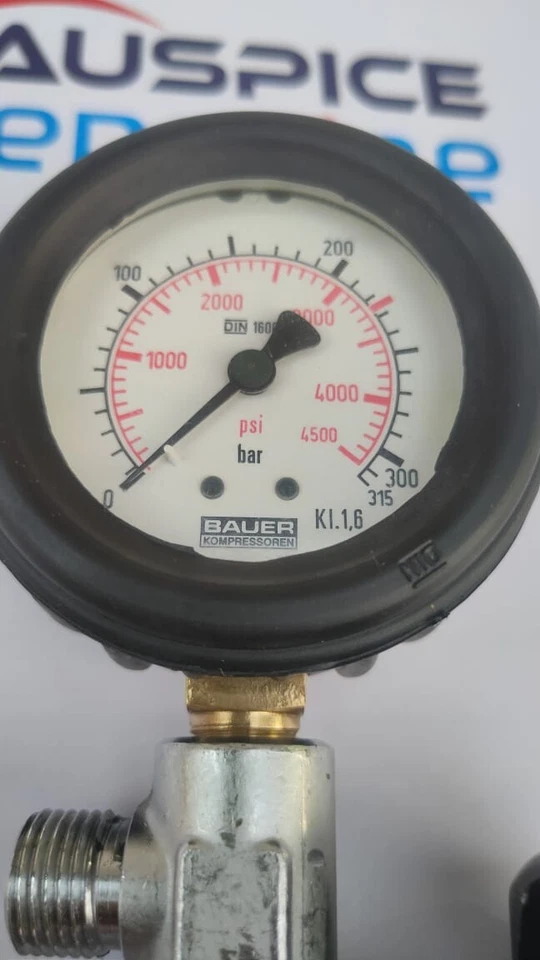 BAUER KOMPRESSOREN COMPRESOR DE AIRE RESPIRABLE CILINDRO ADAPTADOR DE RECARGA 225BAR Foto 4 de 4