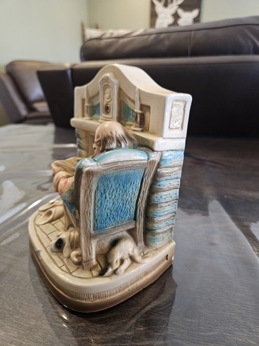 G.S. Allen Old Man Reading By Fireplace ChalkWare One Bookend - Picture 6 of 11