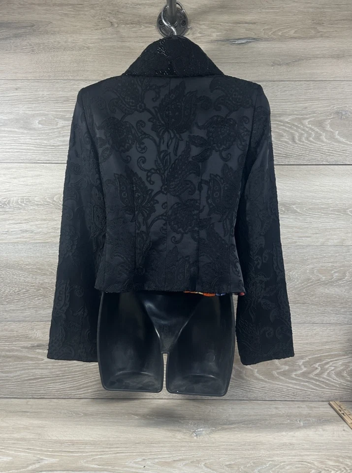 Chaqueta Blazer Giorgio Armani Para Mujer Negra Texturizada Cuello Cuentas 10 EU 42 Foto 3 de 4