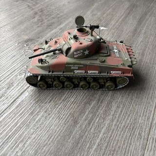 1/72 Revell M4 Sherman "Black Magic" Model Tank built