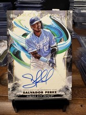 SALVADOR PEREZ Auto /10 2023 Topps Inception SP Royals Black Short Print 🔥