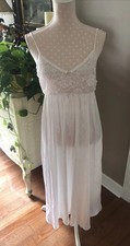 Delicates Nightgown Vintage 80s White Nylon Lace Long Bridal USA Women s M