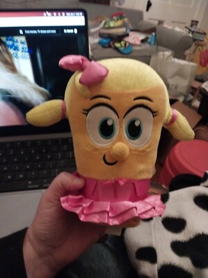 Veggie Tales Laura carrot small plush pink dress bow 2015 Singing 