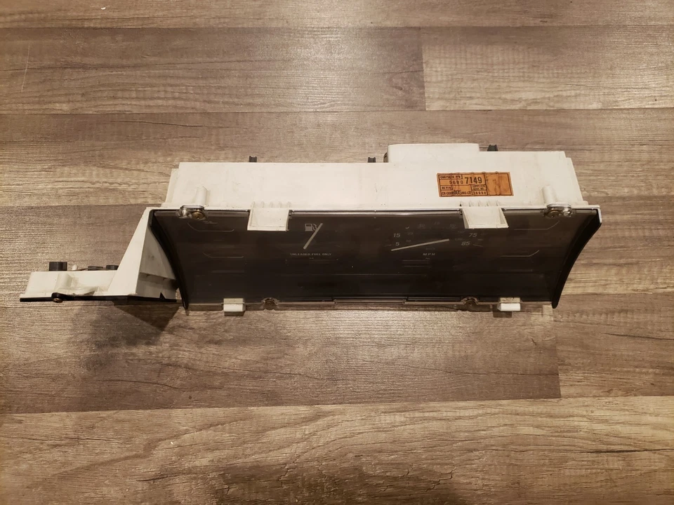 1985-1995 Jeep Cherokee XJ, Comanche MJ Gauge Cluster - Image 4 of 4