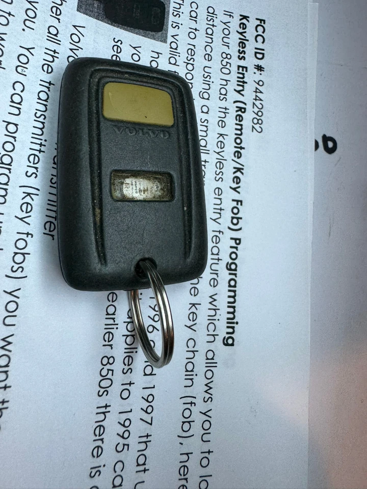 Volvo 9442982 Mando a distancia sin llave Entrada Clicker Transmisor Controlador OEM Foto 4 de 4