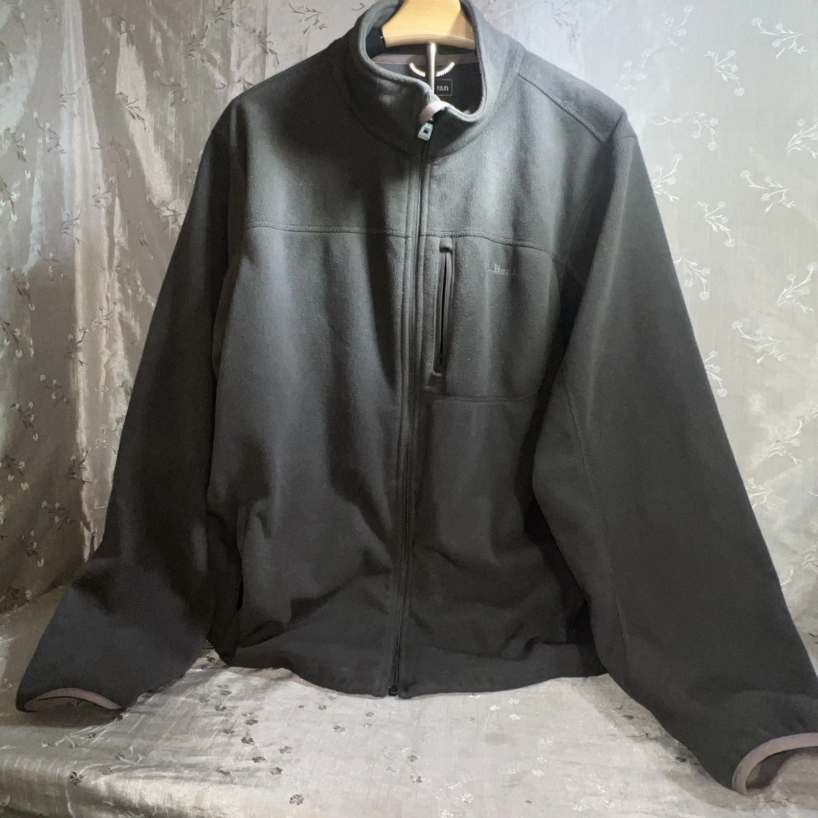 L.L. Bean Jacket Mens Size L Grey Polar Micro Fleece Zip Outdoor Hiking