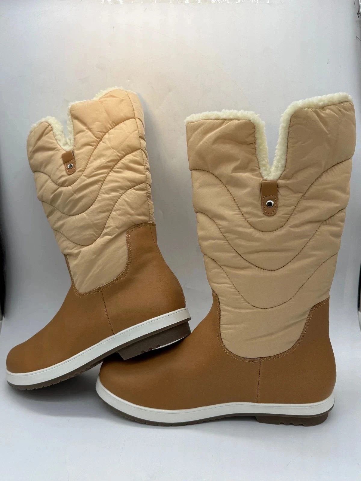 Journee Collection Pippah Women's Winter Snow Boots Tan Quilted Faux Fur Size 11
Opens in a new wind