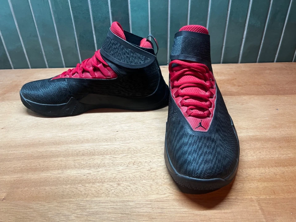 Nike Air Jordan Fly Unlimited Rojo Antracita en Caja 📦 Zapatillas Hombre Talla 9.5 Foto 3 de 4