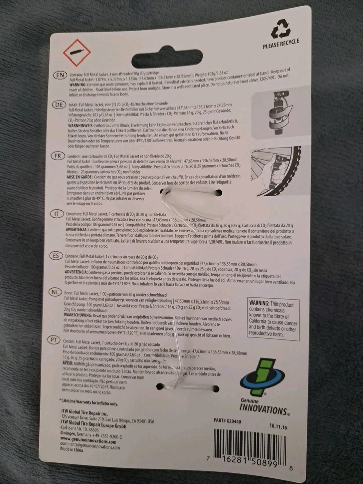 Chaqueta de metal completa inflador de CO2 Genuine Innovations Foto 2 de 4