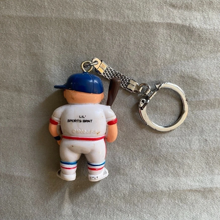 Vtg 1988 Lil Sports Brat MLB Boston Red Sox White Jersey Keychain Key Ring - Image 3 of 4