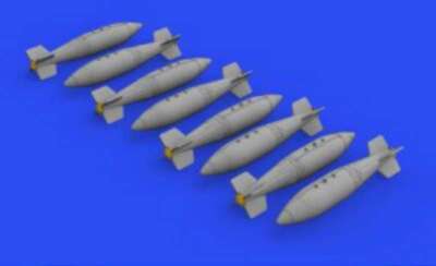 1/72 Aircraft- British 1000lb Retarded Bombs w/960 Fuse (Photo-Etch & Resin)