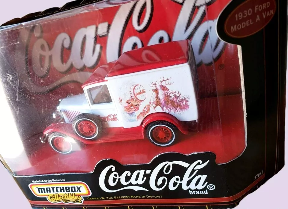 Matchbox Collectibles 1930 FORD MODEL A VAN Coca Cola Brand Red White 1:43 37971 - Image 4 of 4