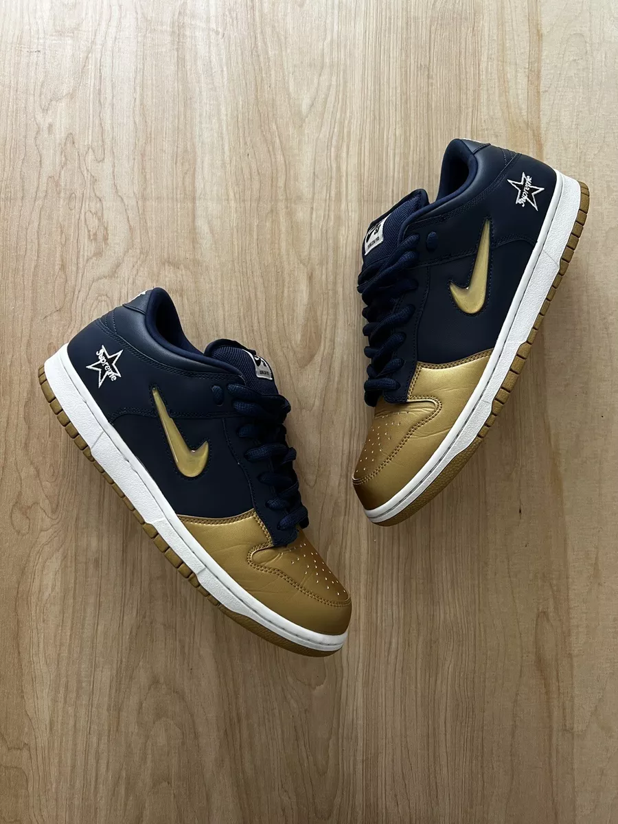 Nike SB Dunk Low QS x Supreme Navy Jewel Swoosh Metallic Gold 2019 Size 11