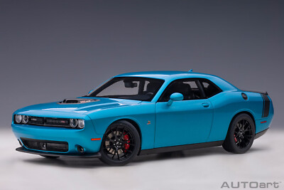 1:18 AUTOart 71742 Dodge Challenger 392 Hemi Scat Pack Shaker 2018 B5 Blue Pearl