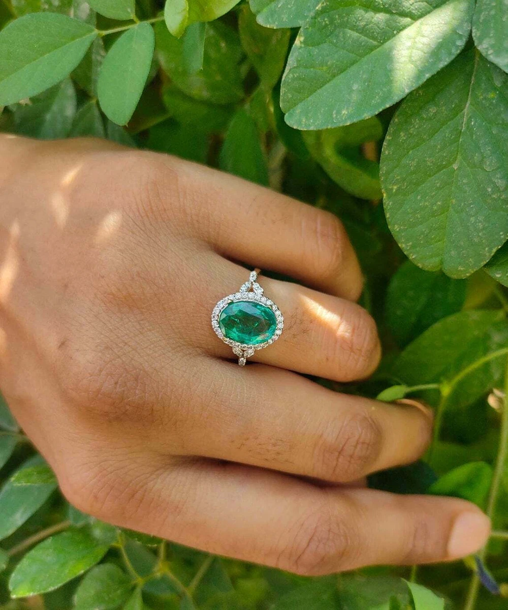 Emerald wedding shop band womens