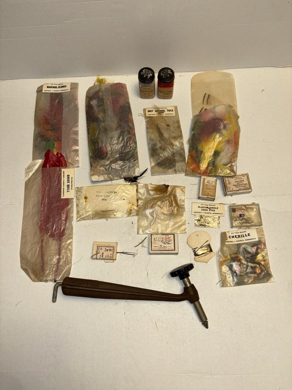 Vintage Fly Fishing Fly Tying Lot Herter’s Flies/Enamel/Tack-L-Tyers/Mustad Hook