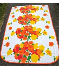 Vintage 1960's 70s Mod MARIMEKKO Floral Pop Art Twin BEDSPREAD Fabric Fieldcrest
