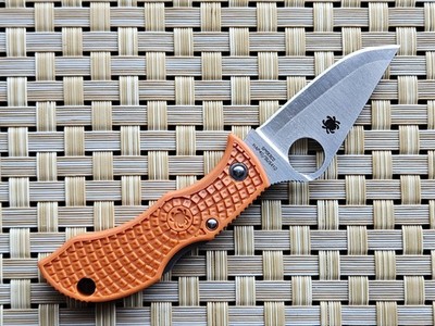 Spyderco Manbug Burnt Orange HAP40 MBORPE Pocket Knife Sprint Run *BNIB*