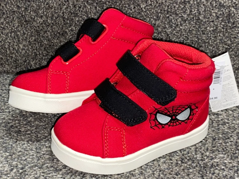 Nuevo con etiquetas Zapatos para niños pequeños talla 4 5 6 Baby GAP rojo Marvel Spider-Man {SIN CAJA} Foto 3 de 4