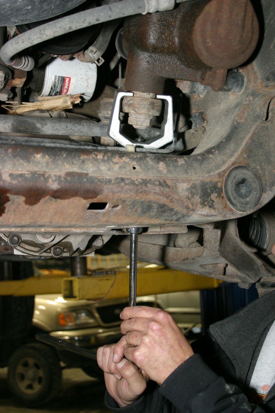 Pitman Arm Puller LISLE 41900 for sale online eBay