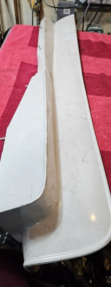 Defletor de pedra para-choque dianteiro Ford Granada 1978 1979 NOS D8DB-17806-AWB - Imagem 4 de 4