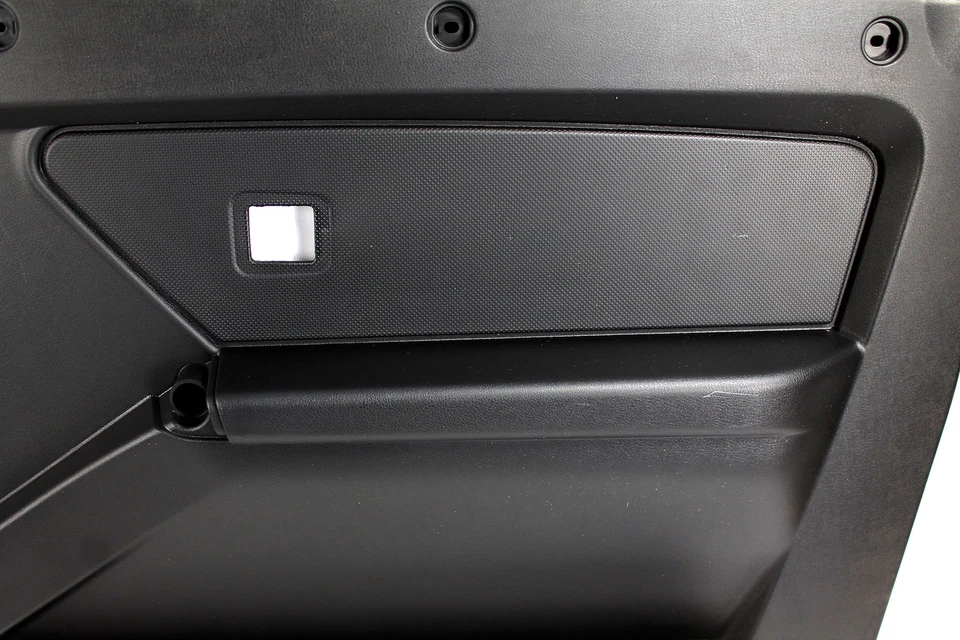 Panel Interior Derecho Frontal LADA NIVA M Desde BJ 2012 Negro 21214-6102012 - Imagen 4 de 4