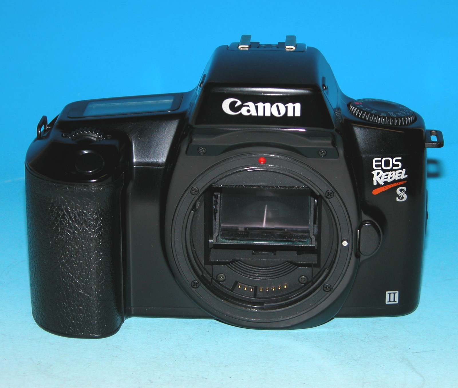 Canon Rebel S II 35mm SLR Film Camera Body Only | eBay Stock photo.  background image Canon C30 User's Manual ...