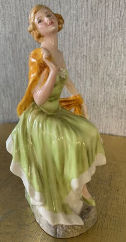 RENAISSANCE CHINA LADY LAURA  SIGNED F W  EATON 1977 PETITE LADIES PERFECT - Picture 1 of 8