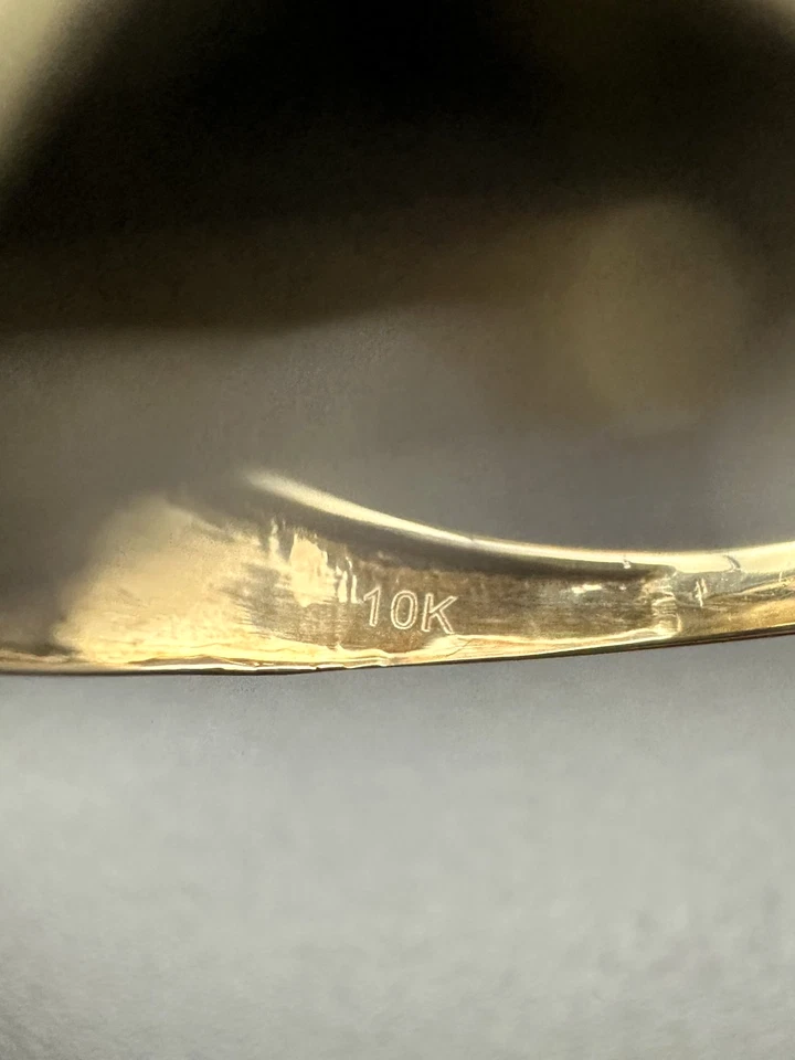10k Yellow Gold Diamond Cross Men's Ring Band 1.20dwt 1.9g - image 2 of 4
