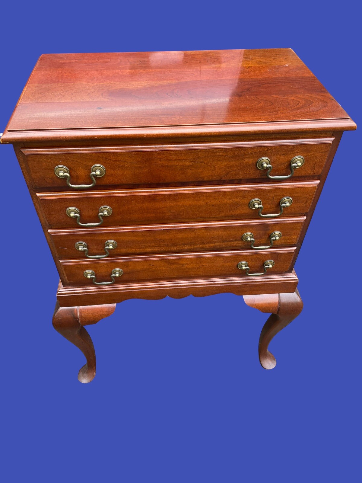 Late 20th Century Queen Anne Style Cherry Silver Chest Convert Jewelry