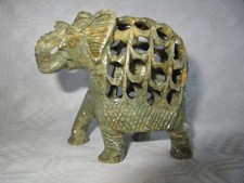 Elefant Jadeelefanten Jadeschnitzerei mit Babyelefant im Bauch 1960 Handarbeit I