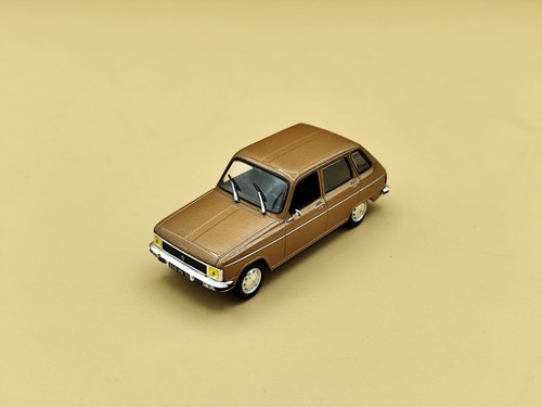 Renault 6 L phase 2 Gendarmerie Aéroport 1974 - Les Petites Renault