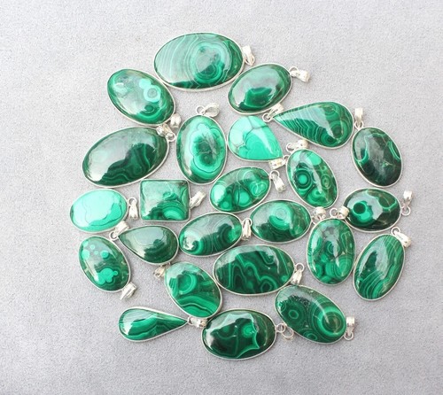 Malachite Gemstone Pendant 925 Sterling Silver Pelted Wholesale MalachitePendant - Picture 9 of 10