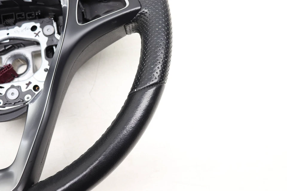 Mercedes-Benz Gla45 AMG 2015-2019 - Volante de 3 radios 0004607411 Foto 4 de 4