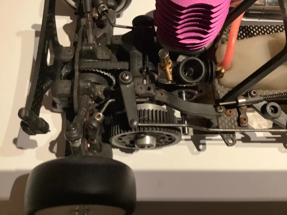 Xray NT1 2008 ? Nitro flachbahner zum basteln oder Ersatzteileträger - Bild 3 von 4