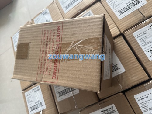 Nuovo con scatola Honeywell C7061A1053 rilevatore di fiamma UV C7061A1053 #Z - Foto 5 di 8