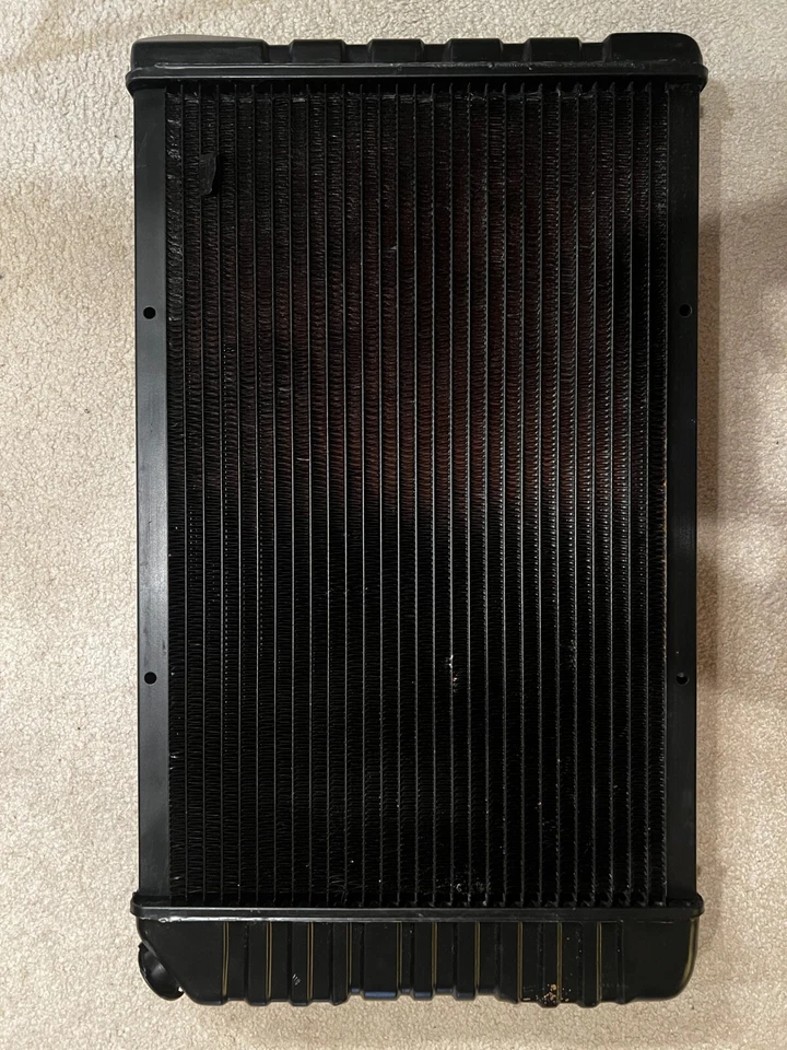 Radiador Camaro Modine 70-79 19 259 0440 Foto 2 de 4