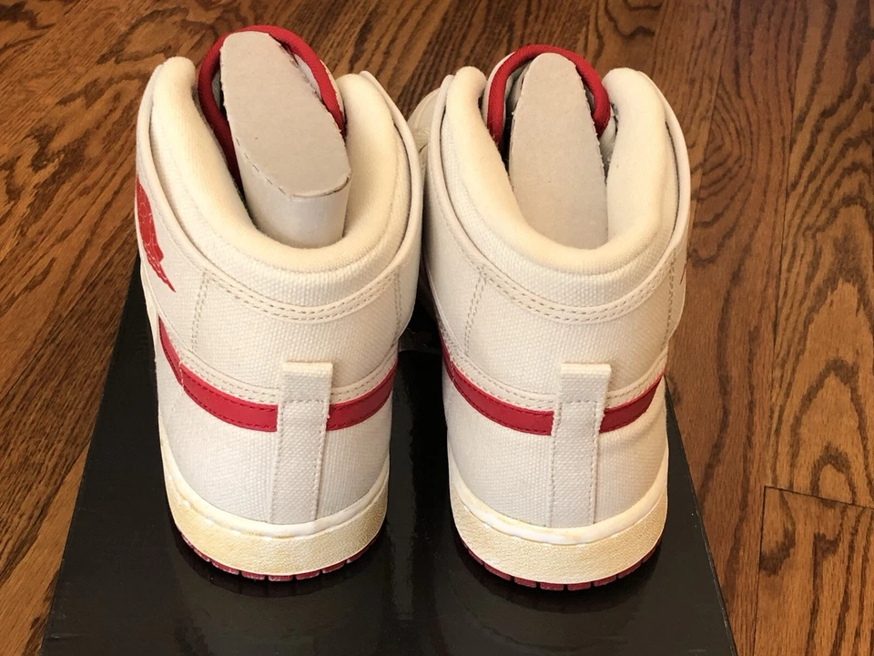 Talla 10 - Jordan AJKO Retro Alto Rojo Foto 3 de 4