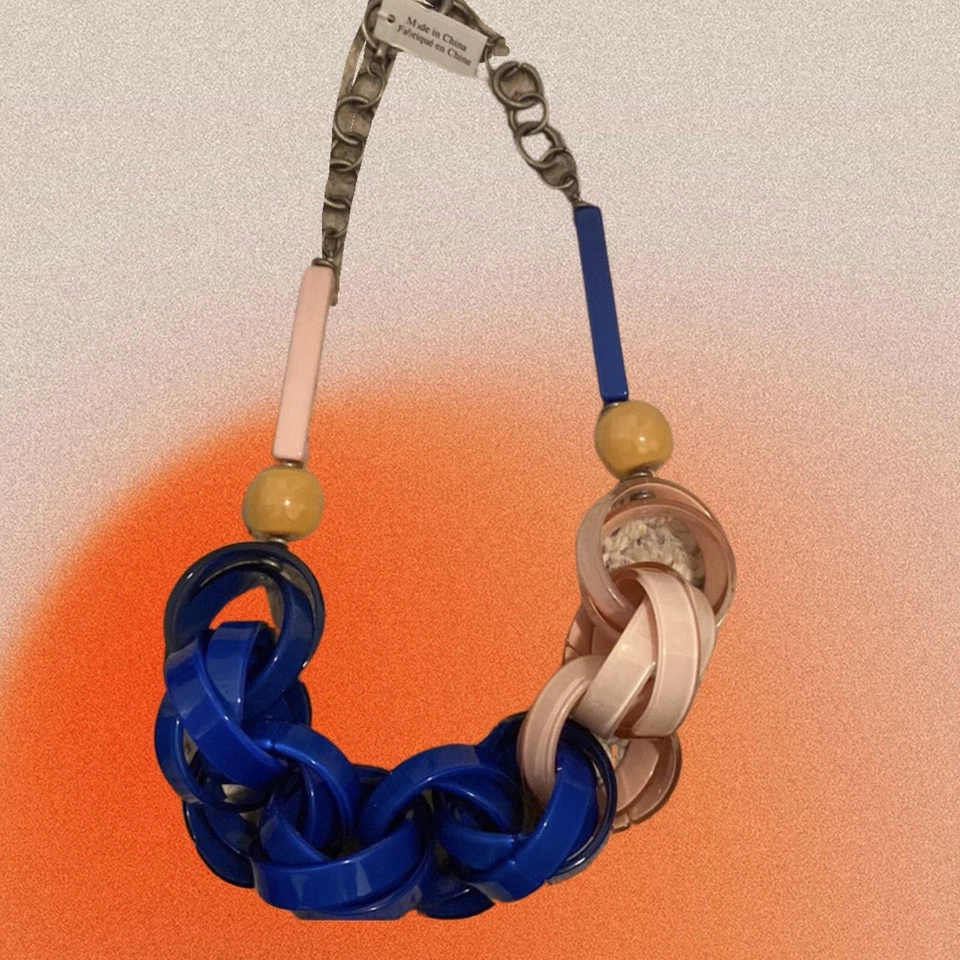 NWT ANTHROPOLOGIE Chunky Glass Boho Chic Link Necklace - Image 4 of 4