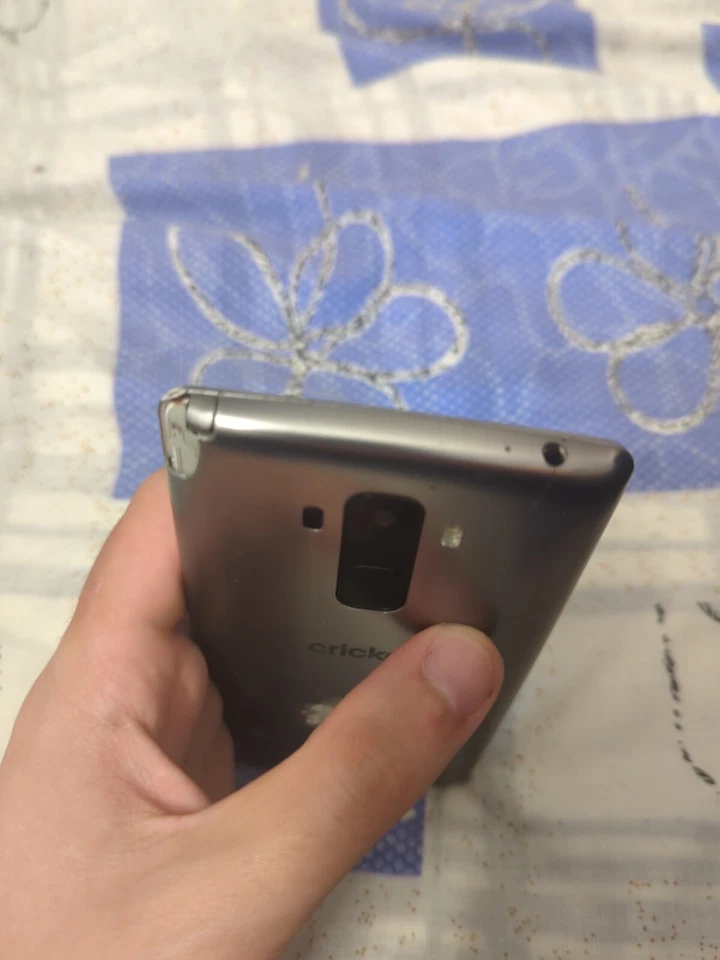 LG G Stylo - 8 GB - Silver Used, Working (Cricket Wireless) - Image 4 of 4